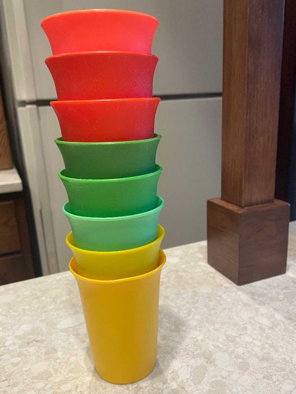 Tupperware multi color small drink cups set of 8 NWOT